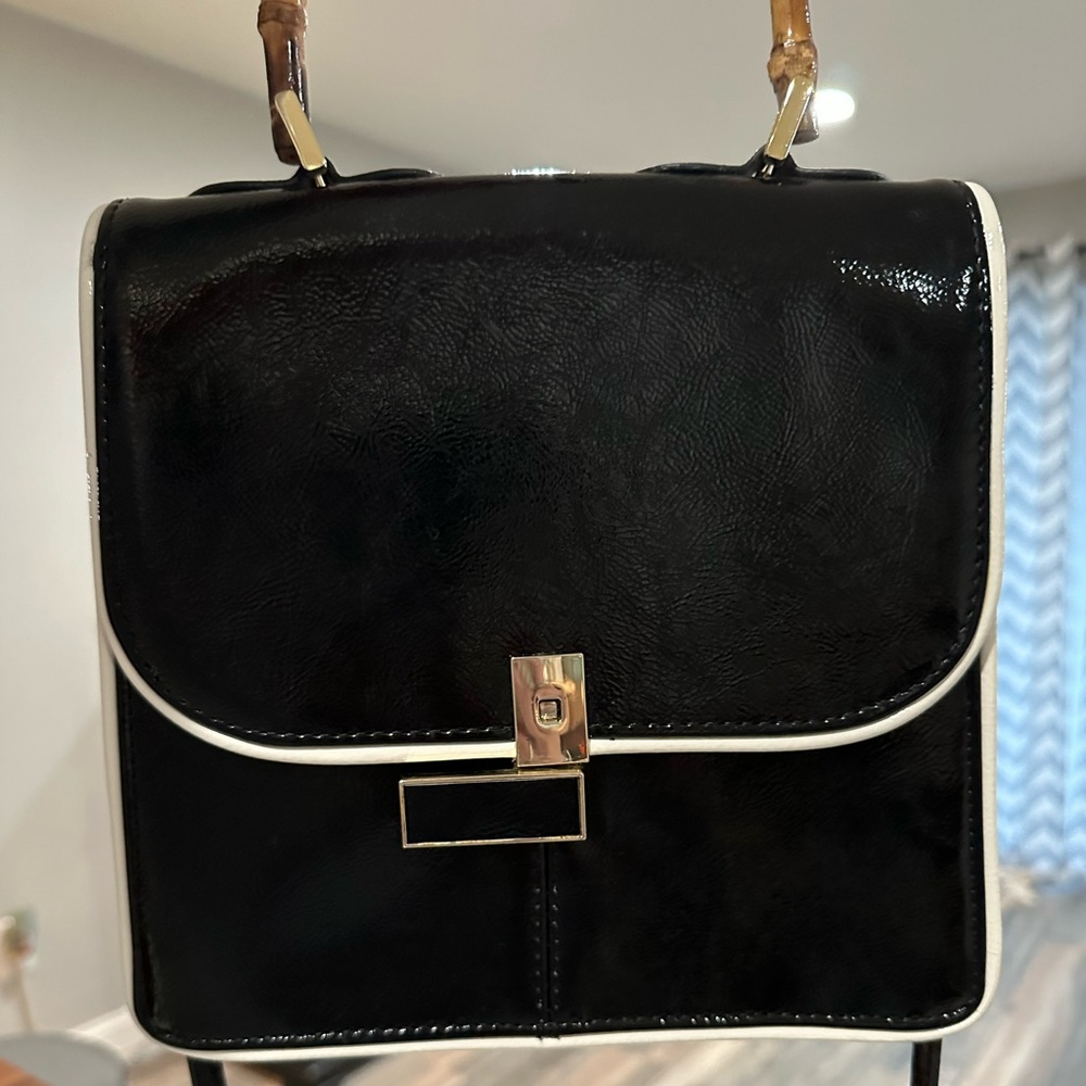 Purse - Picture 4 of 7